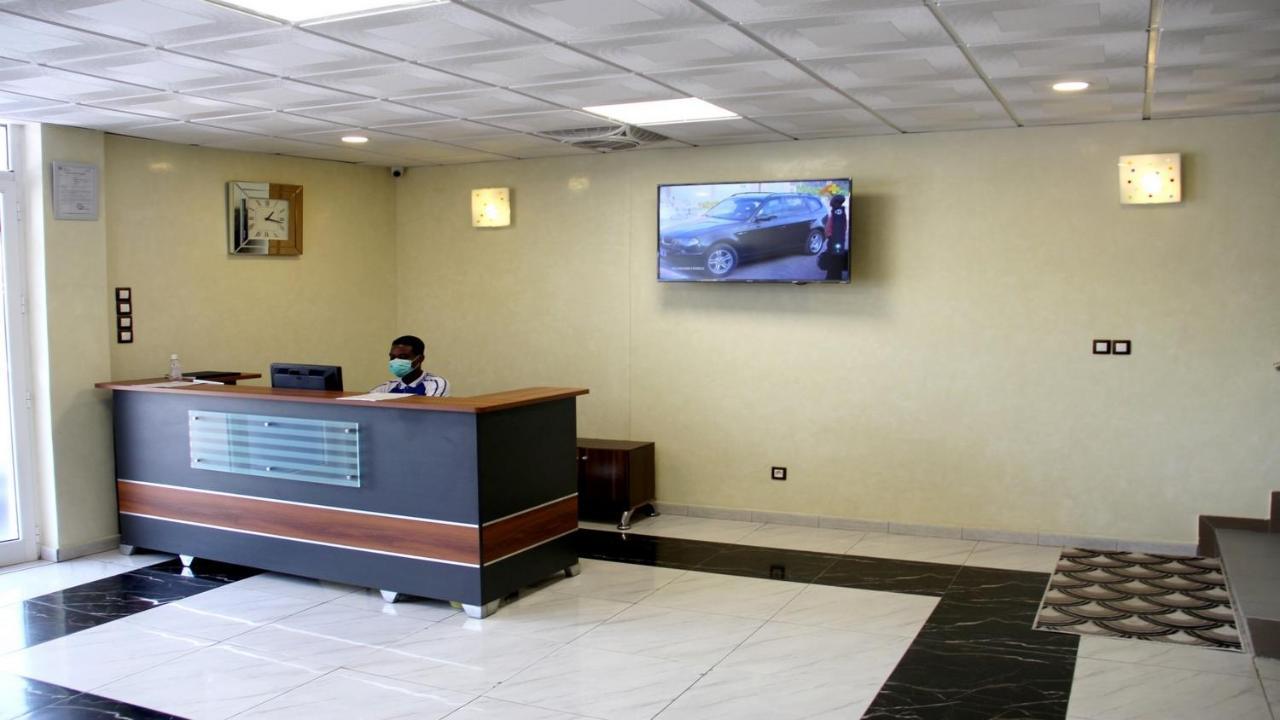 Benin City Center Hotel Котону Екстер'єр фото
