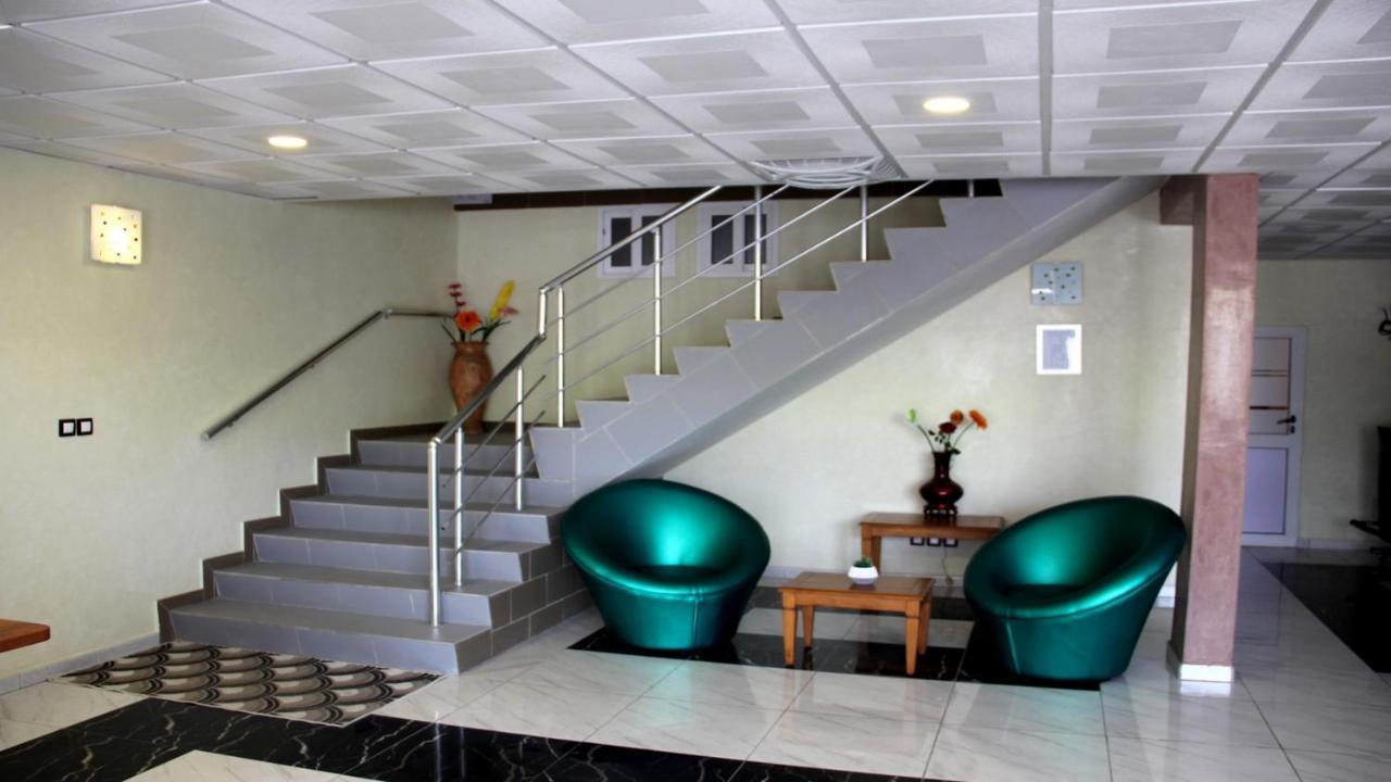 Benin City Center Hotel Котону Екстер'єр фото