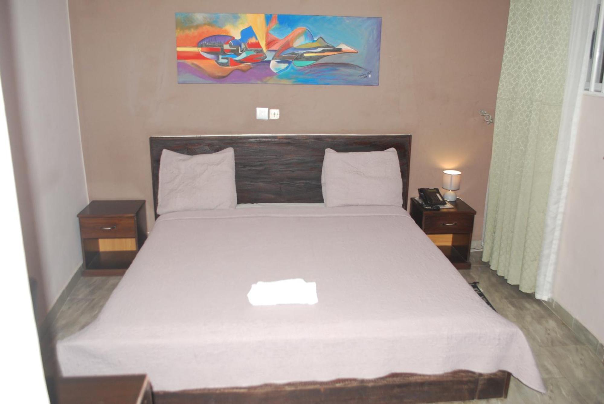 Benin City Center Hotel Котону Екстер'єр фото